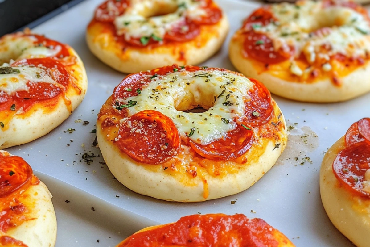 Easy Pizza Bagels